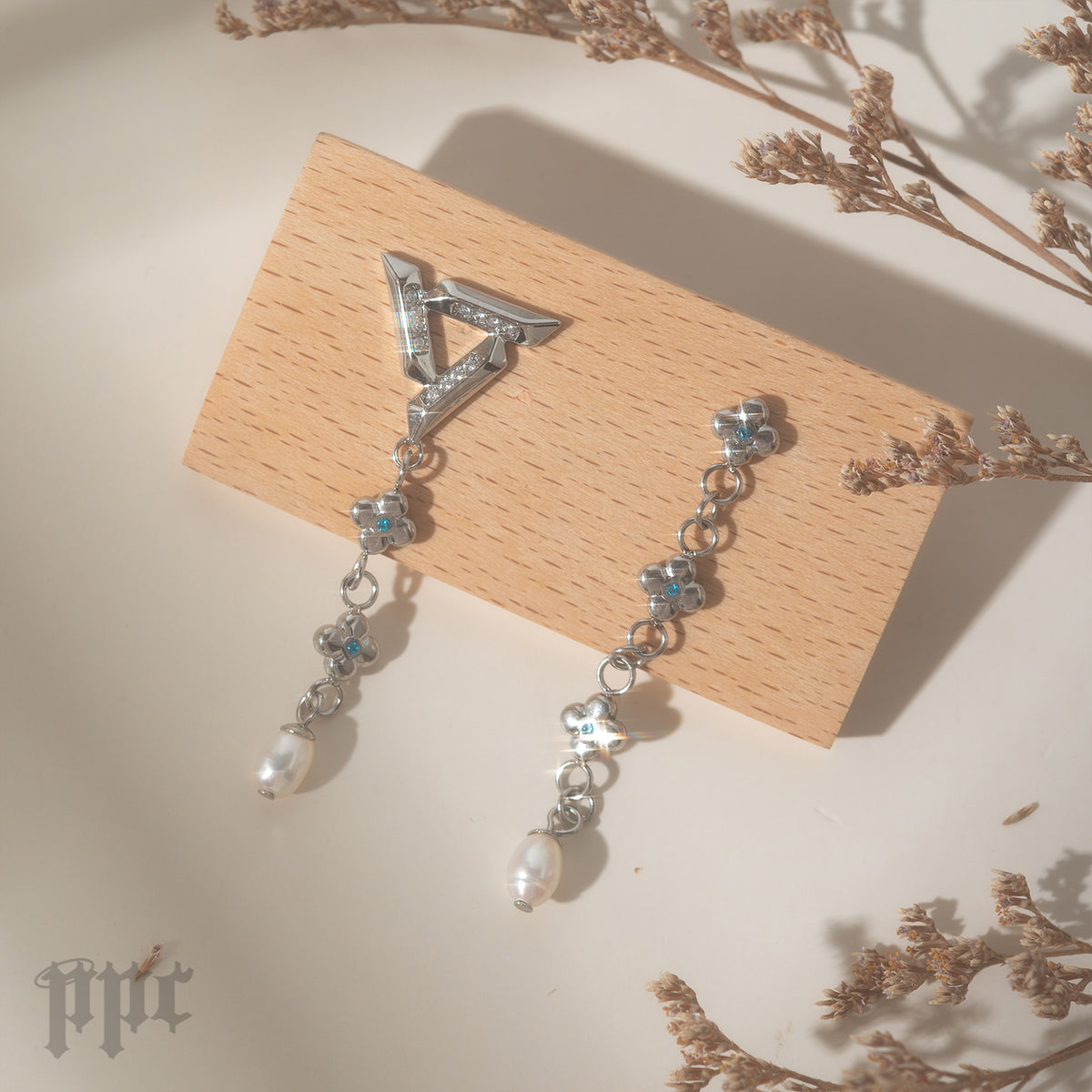 Private Paradise Co.
– Private Paradise Co.